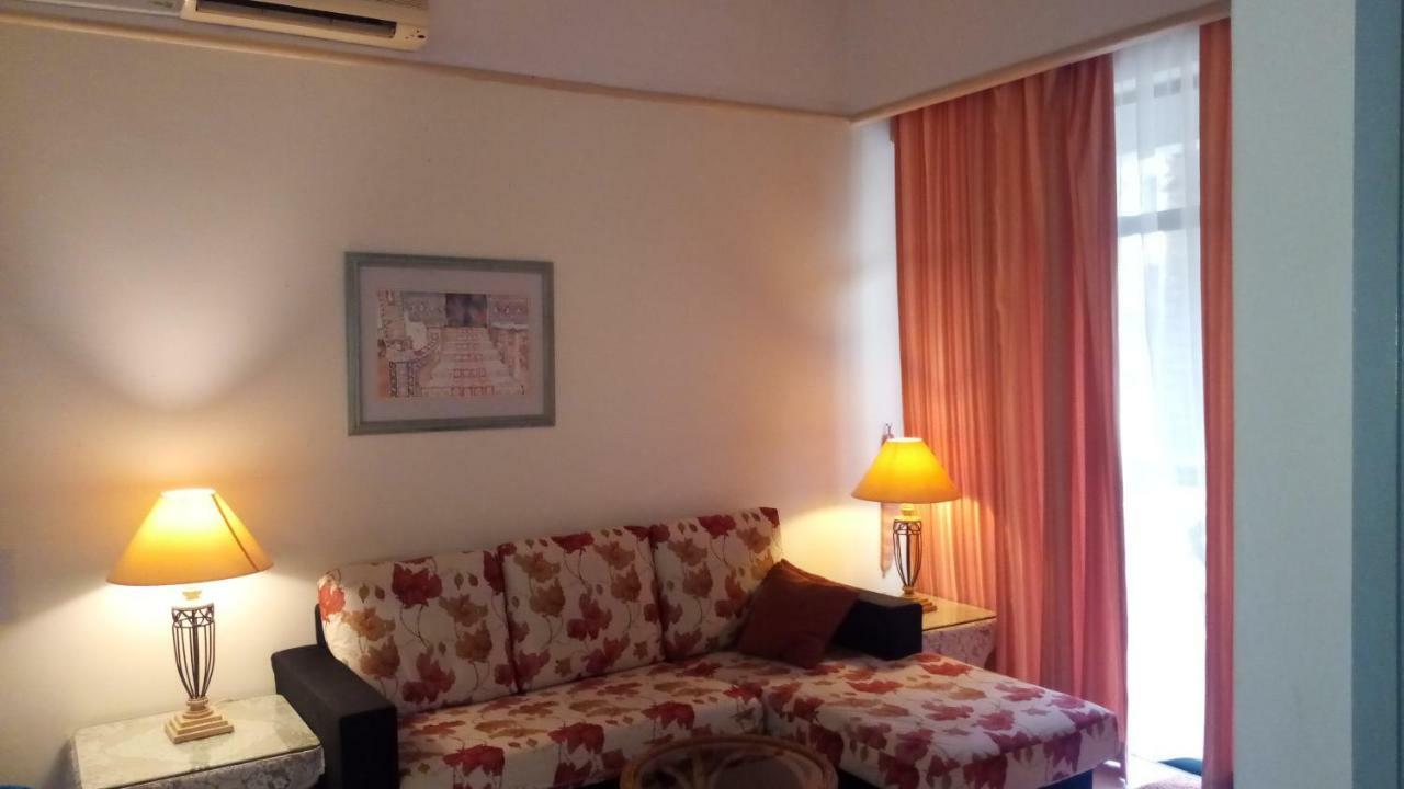 Costa Mahkota Aparthotel Malacca Exterior foto